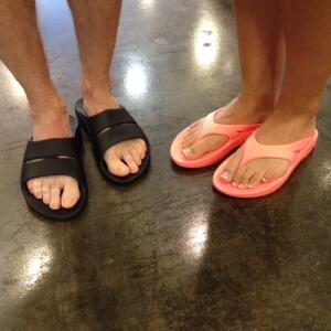 fleet feet flip flops