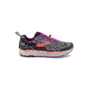 women's brooks caldera shoe in gray and pink