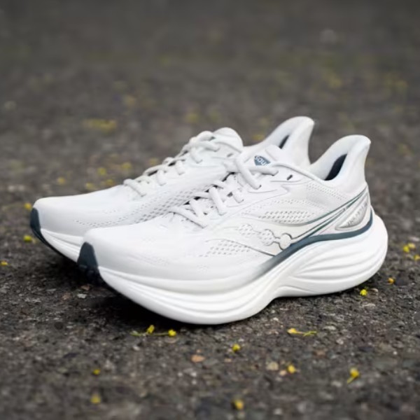 Saucony