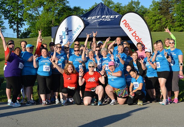 Run for the Deaf 2014 Fleet Feet Knoxville No Boundaries Team