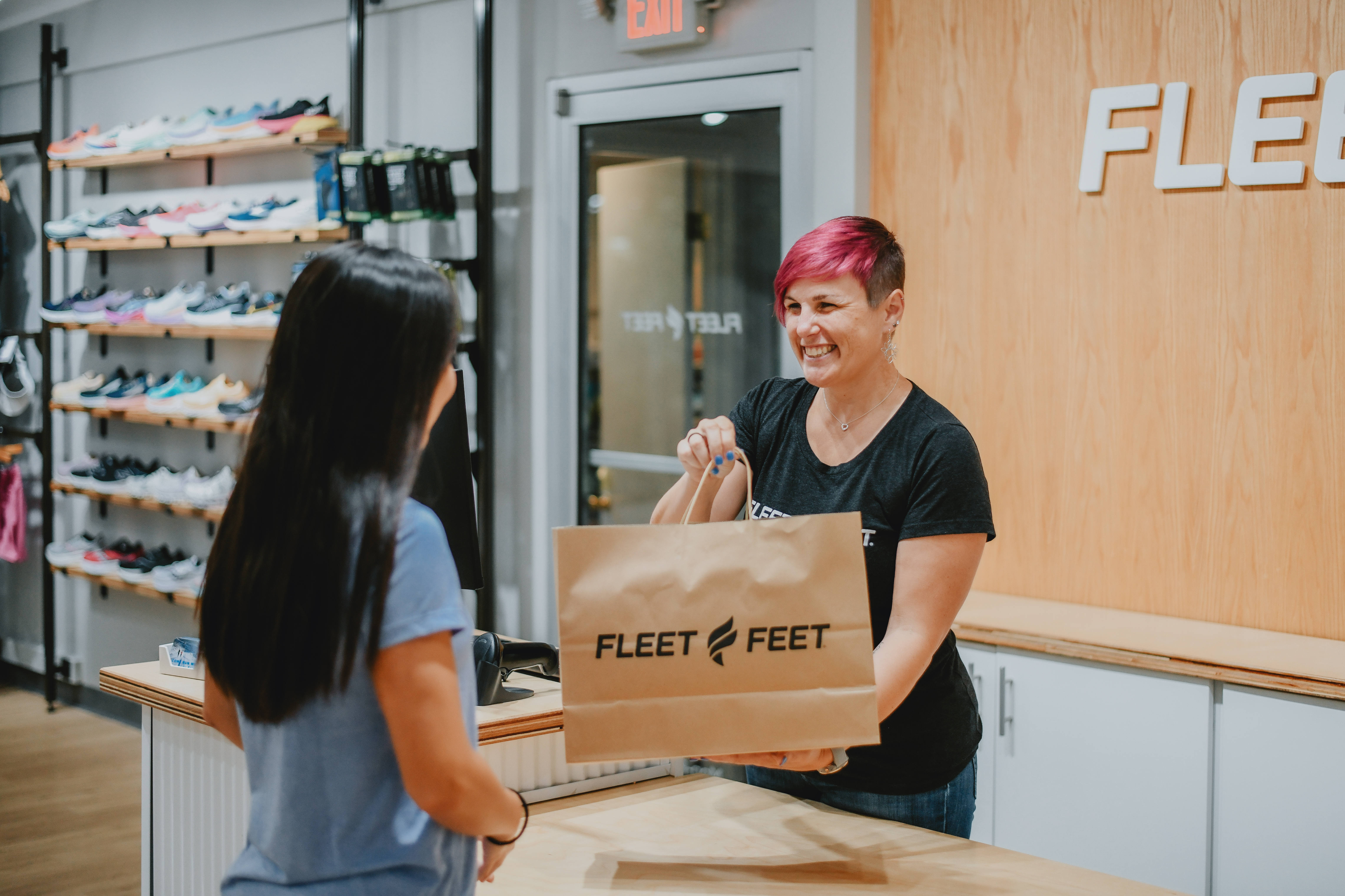 Employee customer service at checkout