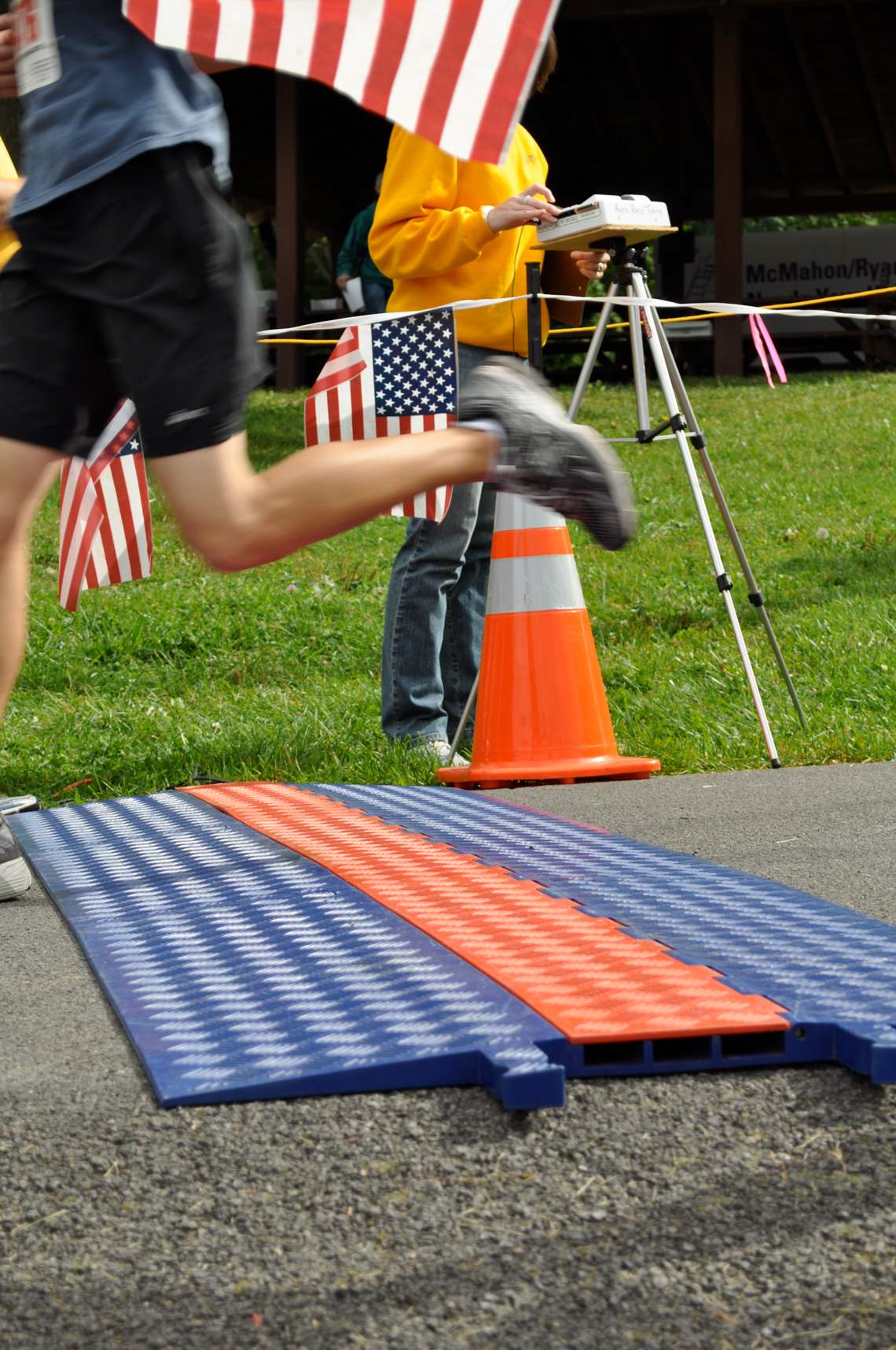 strathmore parks run finish line