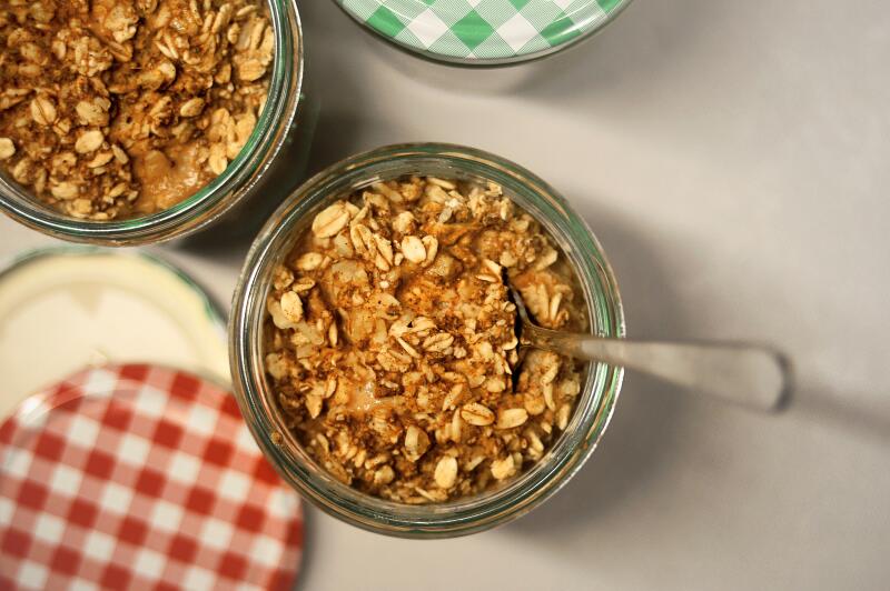 Overnight oats in jars