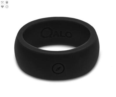 qalo m black outdoor