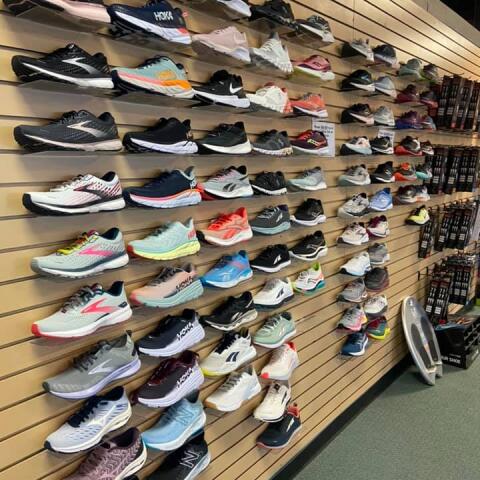 Running shoes shop deals online