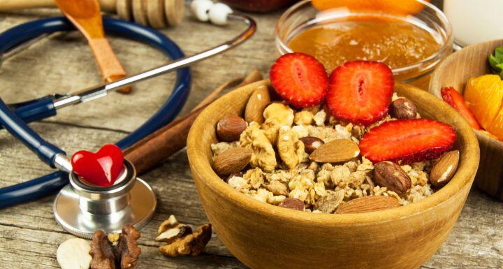 Stethoscope and oatmeal with strawberries