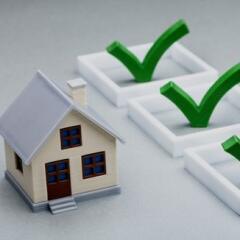 Tick Sign Near The House Model 