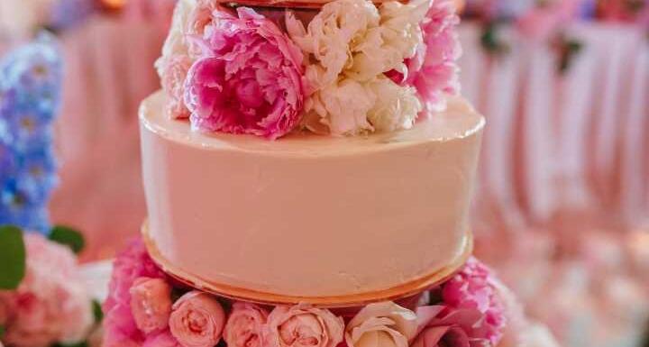 3-Tiered Wedding Cake