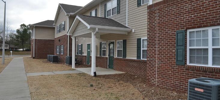 Sandhill Manor Apartments United Property Management Sandhill Manor Apartments United Property Management